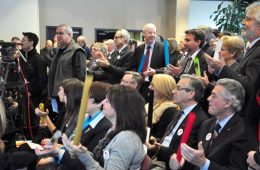 Les participants ont vibré au rythme de la musique composée spécialement pour l'occasion par le groupe montréalais Samajam, qui s'est produit en direct à Ottawa. Photo: Nicolas Falcimaigne